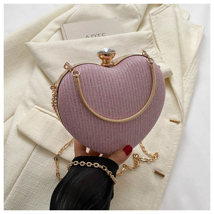 Clutch Ravelle Heart